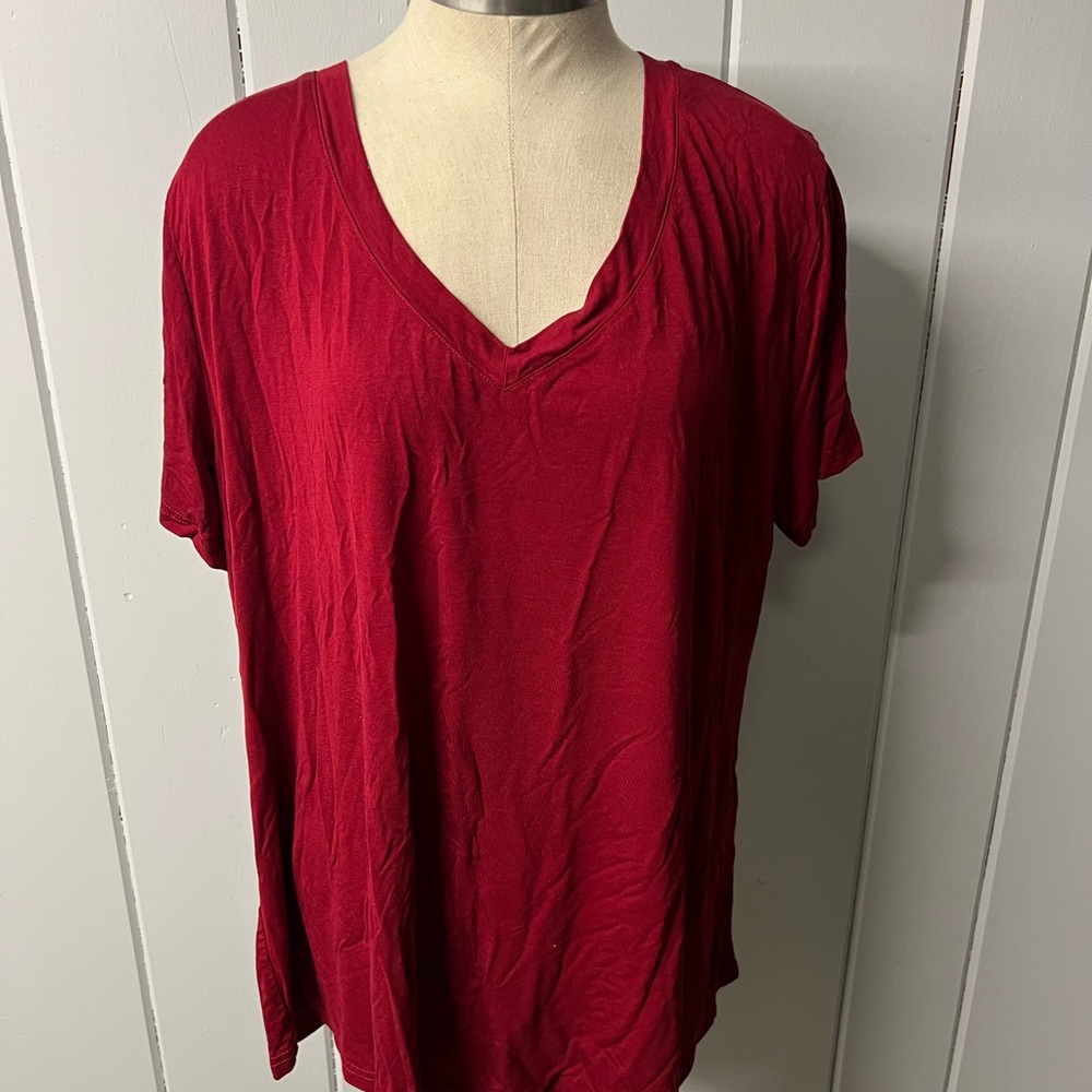 Amazon Women's Short Sleeve Red Tee